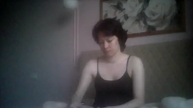 Snapshot of SunElizabeth chatting on 07-09-26, 04:22 SunElizabeth online show from 07-09-26, 04:22