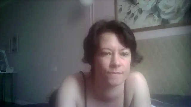 Snapshot of SunElizabeth chatting on 07-10-26, 04:28 SunElizabeth online show from 07-10-26, 04:28