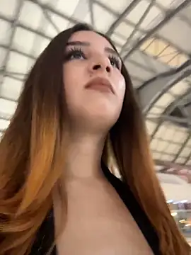 Snapshot of Mon_Cherry chatting on 03-28-26, 01:05 Mon Cherry online show from 03-28-26, 01:05