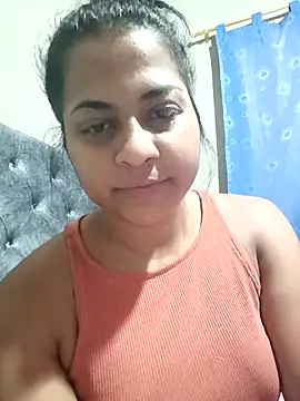 Giselabrunette25 online show from 02-11-26, 09:25