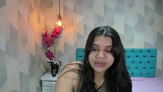 LindaBreeS online show from 06-24-26, 11:31