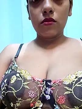 sexyindi couple online show from 04-23-26, 05:52