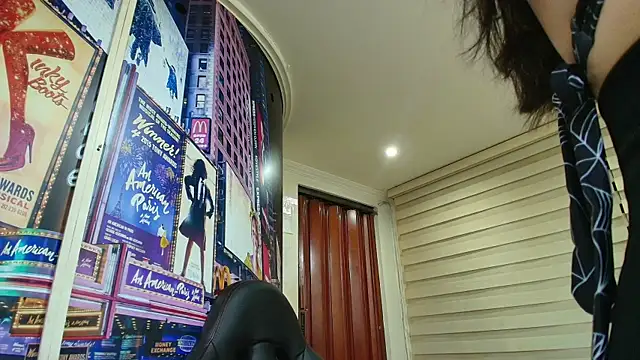 Naughty Kittenm online show from 09-10-25, 11:32