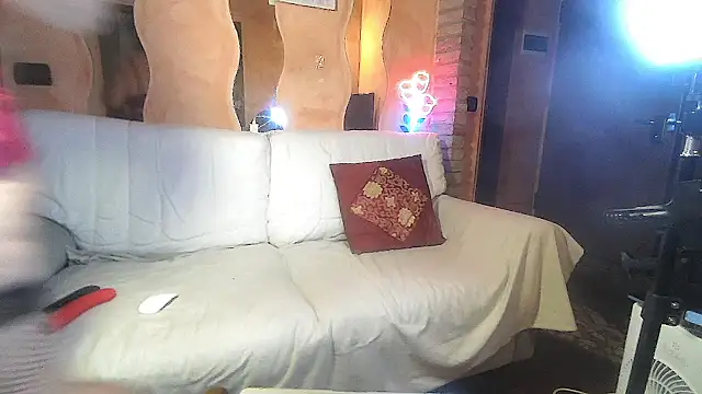 Sunbelxx online show from 11-09-25, 04:16