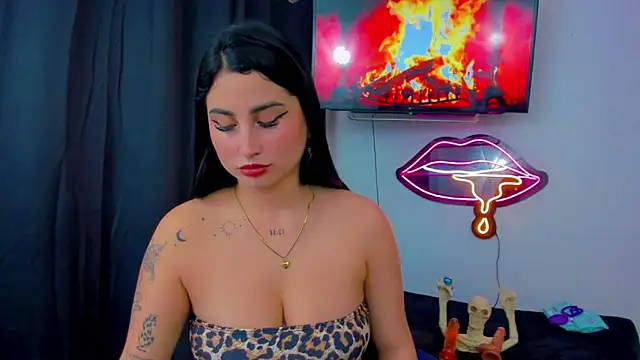 sunshine uwu22 online show from 04-11-26, 06:12