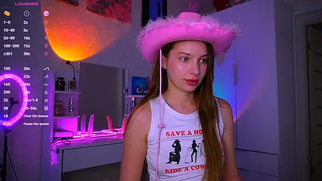 soffy  kisss online show from 05-25-26, 03:07
