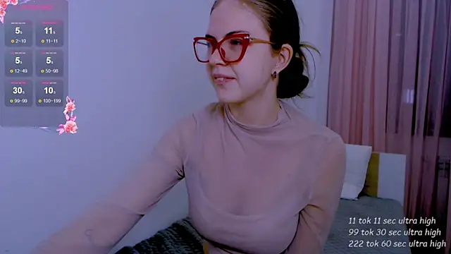 Sarah HS online show from 05-13-26, 06:38