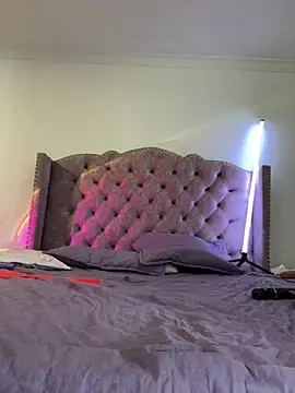 Snapshot of AbbyFtLuna chatting on 03-07-26, 07:44 AbbyFtLuna online show from 03-07-26, 07:44