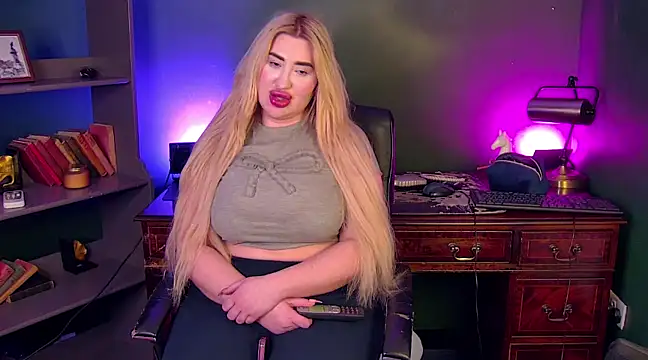 FerrariRedxBabestation online show from 03-05-25, 09:26