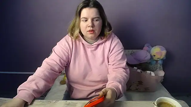 so shy online show from 05-14-26, 06:42