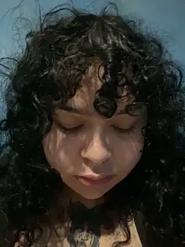 Snapshot of Kimberliprivv chatting on 06-15-26, 01:57 Kimberliprivv online show from 06-15-26, 01:57