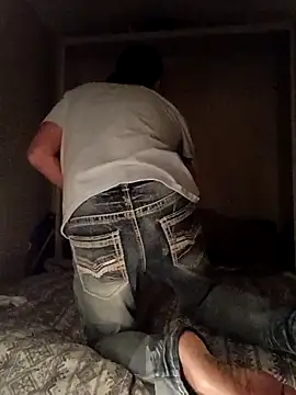 Snapshot of lRainbowBoy chatting on 11-20-25, 01:28 lRainbowBoy online show from 11-20-25, 01:28