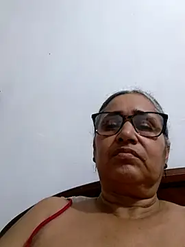  candi online show from 04-28-26, 02:27