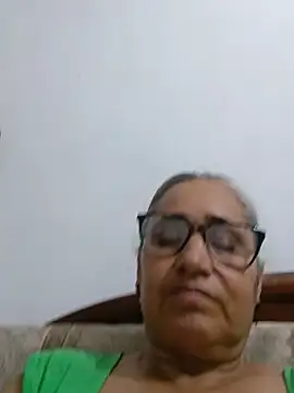  candi online show from 05-25-26, 02:28