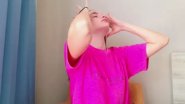 Miss Arwen online show from 05-27-26, 07:38