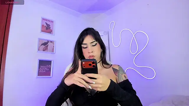 JulietaBomGV online show from 04-20-26, 07:33