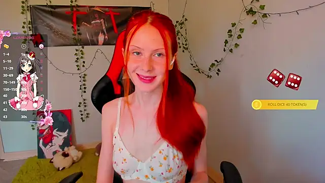 Snapshot of FruttiTatti chatting on 07-11-26, 08:39 FruttiTatti online show from 07-11-26, 08:39