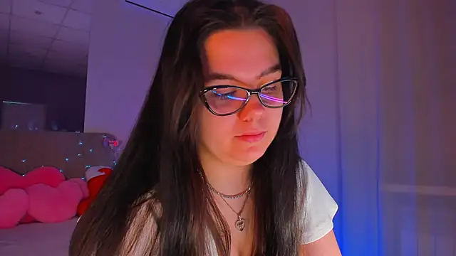 Snapshot of SelenaaSky chatting on 12-27-24, 02:01 SelenaaSky online show from 12-27-24, 02:01