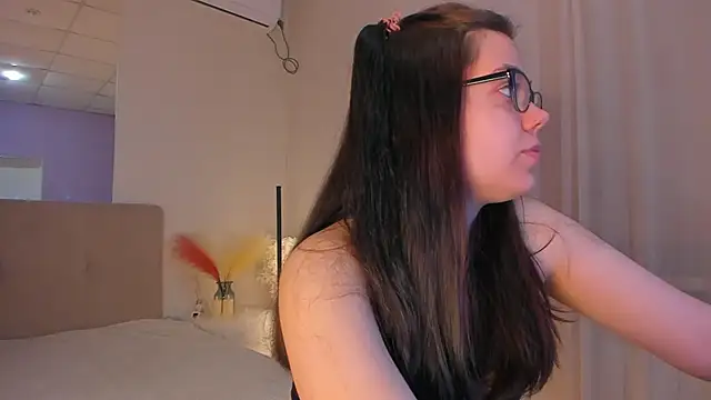 Snapshot of SelenaaSky chatting on 01-22-25, 01:42 SelenaaSky online show from 01-22-25, 01:42