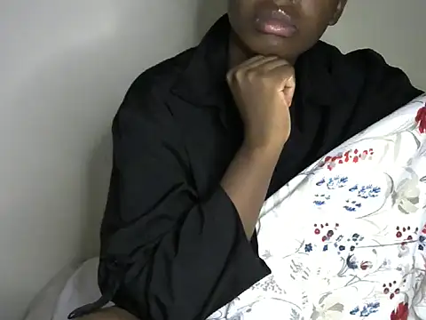 Novah  online show from 03-12-26, 02:18