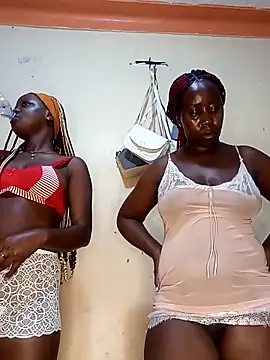 Snapshot of Swit_virgin22 chatting on 03-11-26, 02:06 Swit virgin22 online show from 03-11-26, 02:06