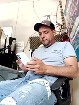 nek36 online show from 05-18-26, 06:58