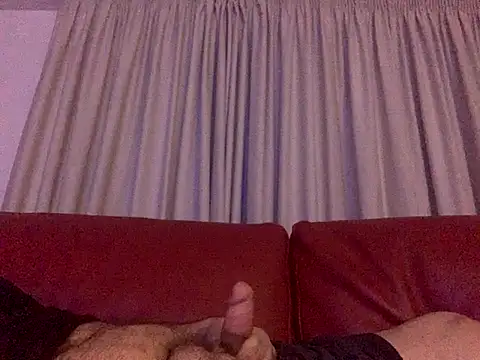 IL GINECOLOGO  online show from 12-04-25, 01:04