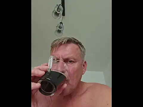 johnnym1 online show from 07-27-26, 02:35
