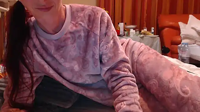 LovelyAndraGirl online show from 09-27-25, 12:26