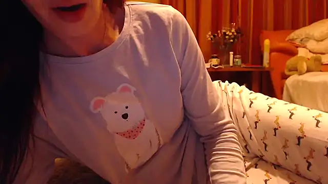 LovelyAndraGirl online show from 05-16-26, 07:56