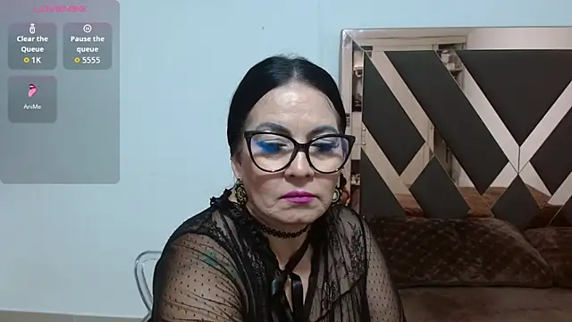 lindaesmeralda online show from 05-12-26, 10:45