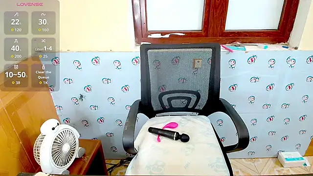   Saphia   online show from 05-14-26, 12:28