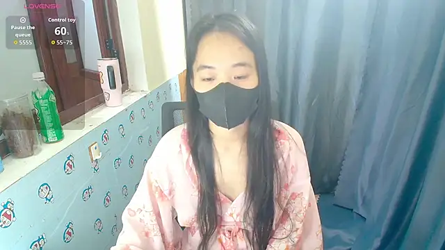 Snapshot of __Saphia__ chatting on 07-10-26, 12:59 Saphia online show from 07-10-26, 12:59