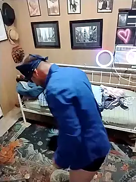 Snapshot of AlphaAlluring69 chatting on 12-10-24, 03:52 AlphaAlluring69 online show from 12-10-24, 03:52