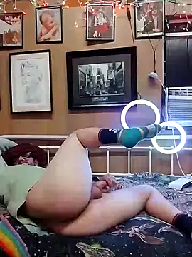 Snapshot of AlphaAlluring69 chatting on 12-30-24, 12:31 AlphaAlluring69 online show from 12-30-24, 12:31