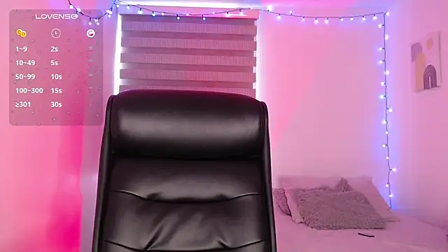 Megan FE online show from 02-24-26, 08:07