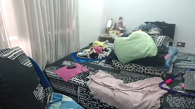 Snapshot of Anny_Smith69 chatting on 04-06-26, 05:14 Anny Smith69 online show from 04-06-26, 05:14