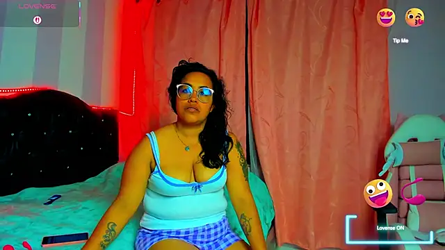 Snapshot of Tita_dirty chatting on 01-18-26, 12:36 Tita dirty online show from 01-18-26, 12:36