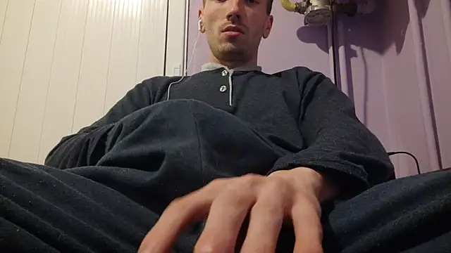 Snapshot of _Hocthus_ chatting on 01-14-25, 04:29 Hocthus online show from 01-14-25, 04:29