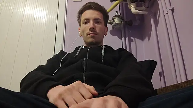 Snapshot of _Hocthus_ chatting on 02-11-25, 04:24 Hocthus online show from 02-11-25, 04:24