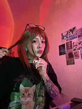 Dooubletroublee online show from 05-30-26, 11:46