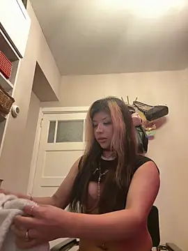 jackelinuh online show from 04-16-26, 09:39