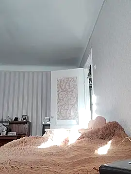 emeli moon online show from 03-07-25, 02:23