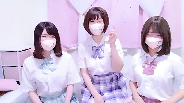 841 yayoi online show from 06-05-26, 06:42