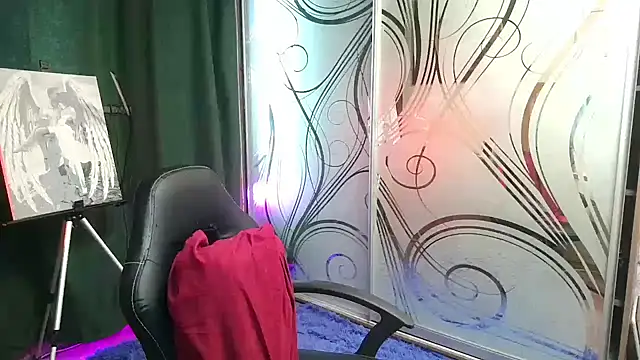 JuliaMorganss online show from 05-17-26, 06:55