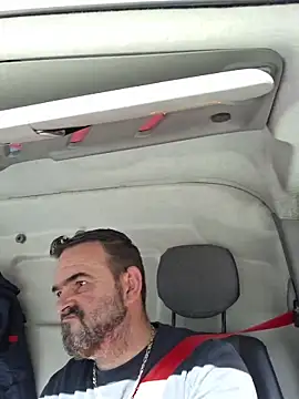 Snapshot of pachapeter chatting on 02-25-26, 12:37 pachapeter online show from 02-25-26, 12:37