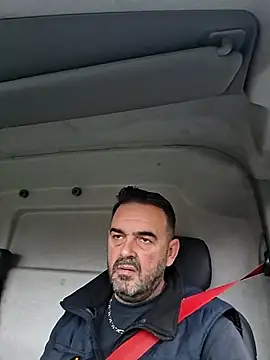 Snapshot of pachapeter chatting on 03-11-26, 06:41 pachapeter online show from 03-11-26, 06:41