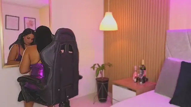 Dakota diaz  online show from 02-01-26, 07:45