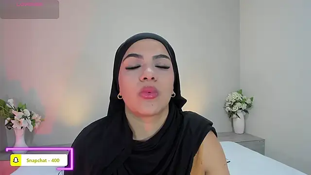 Snapshot of Umarani_ chatting on 06-03-26, 06:35 Umarani online show from 06-03-26, 06:35