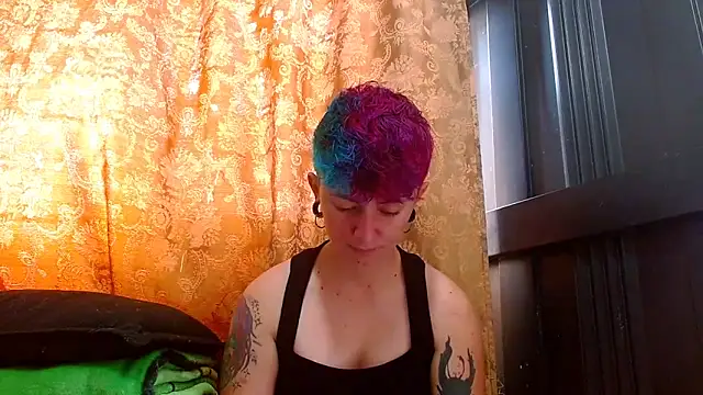 tomboyblue online show from 05-23-26, 04:44
